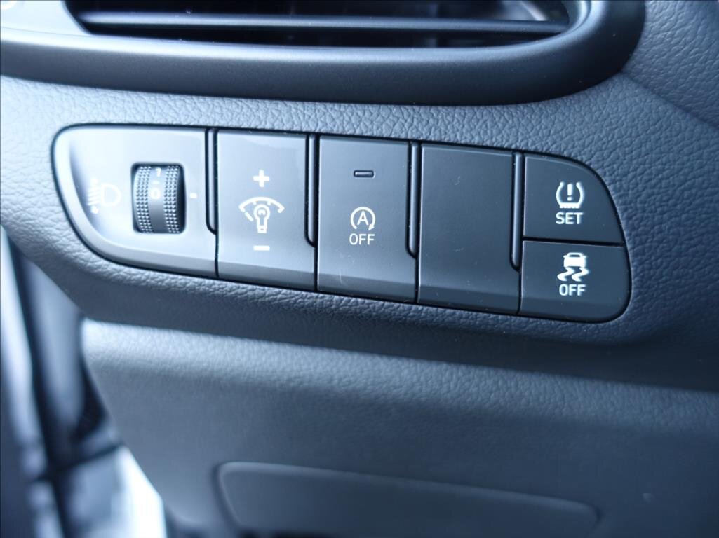 Hyundai i30 Kombi 998,0 88 kw