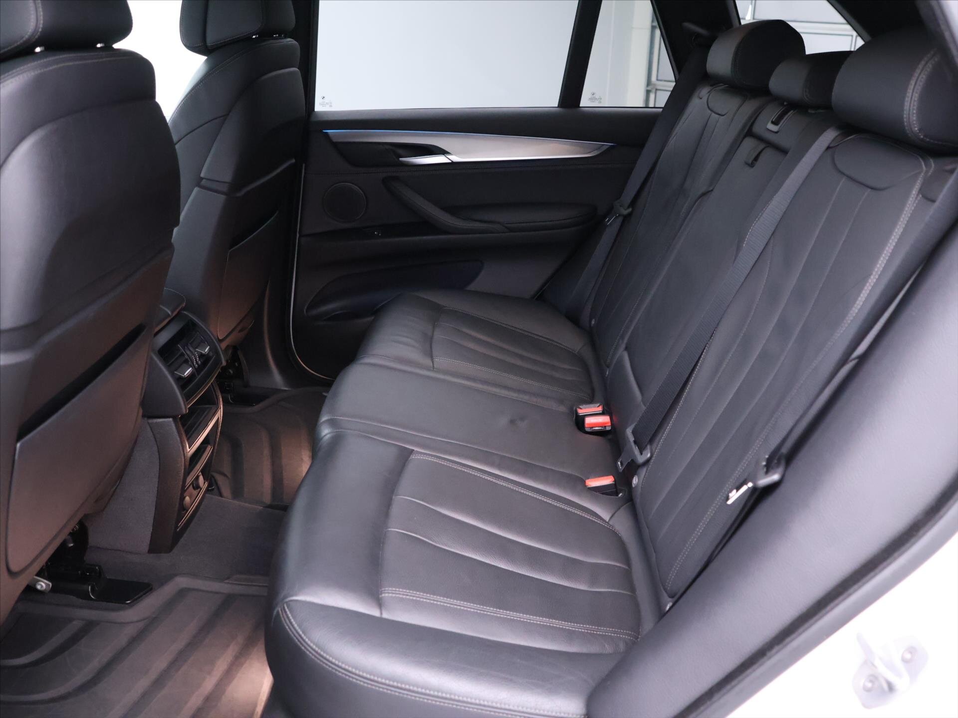 BMW X5 SUV 3,0 l 230 kw