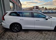 Volvo V60 Kombi 2,0 l 145 kw