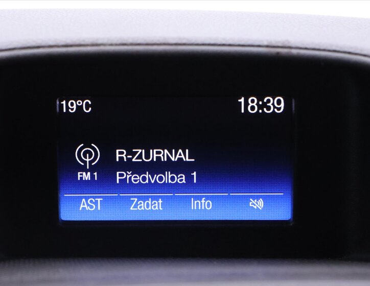 Ford Tourneo Custom Kombi 2,0 l 125 kw