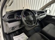 Volkswagen Transporter Kombi 2,0 l 81 kw