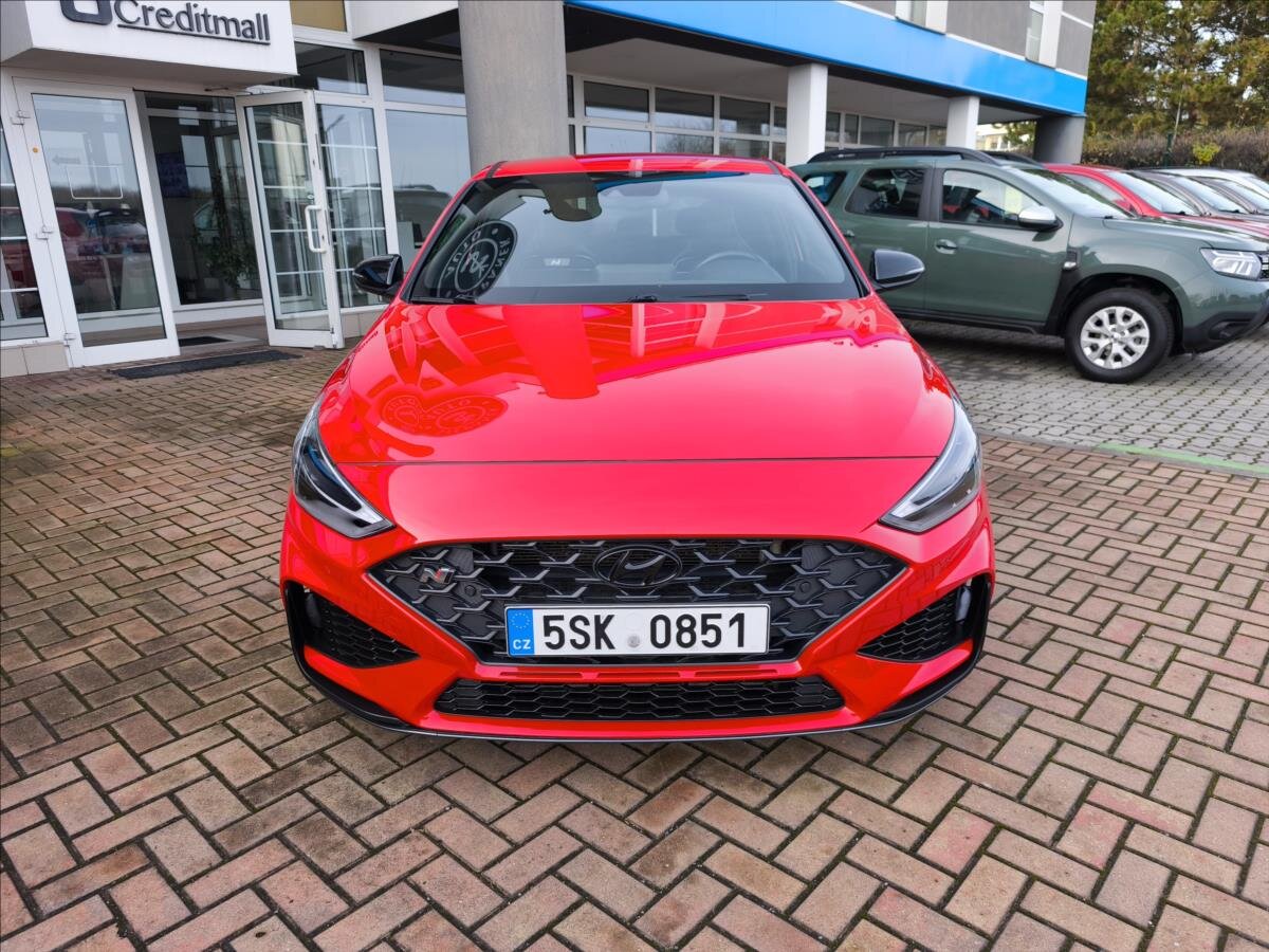 Hyundai i30 Hatchback 2,0 l 206 kw