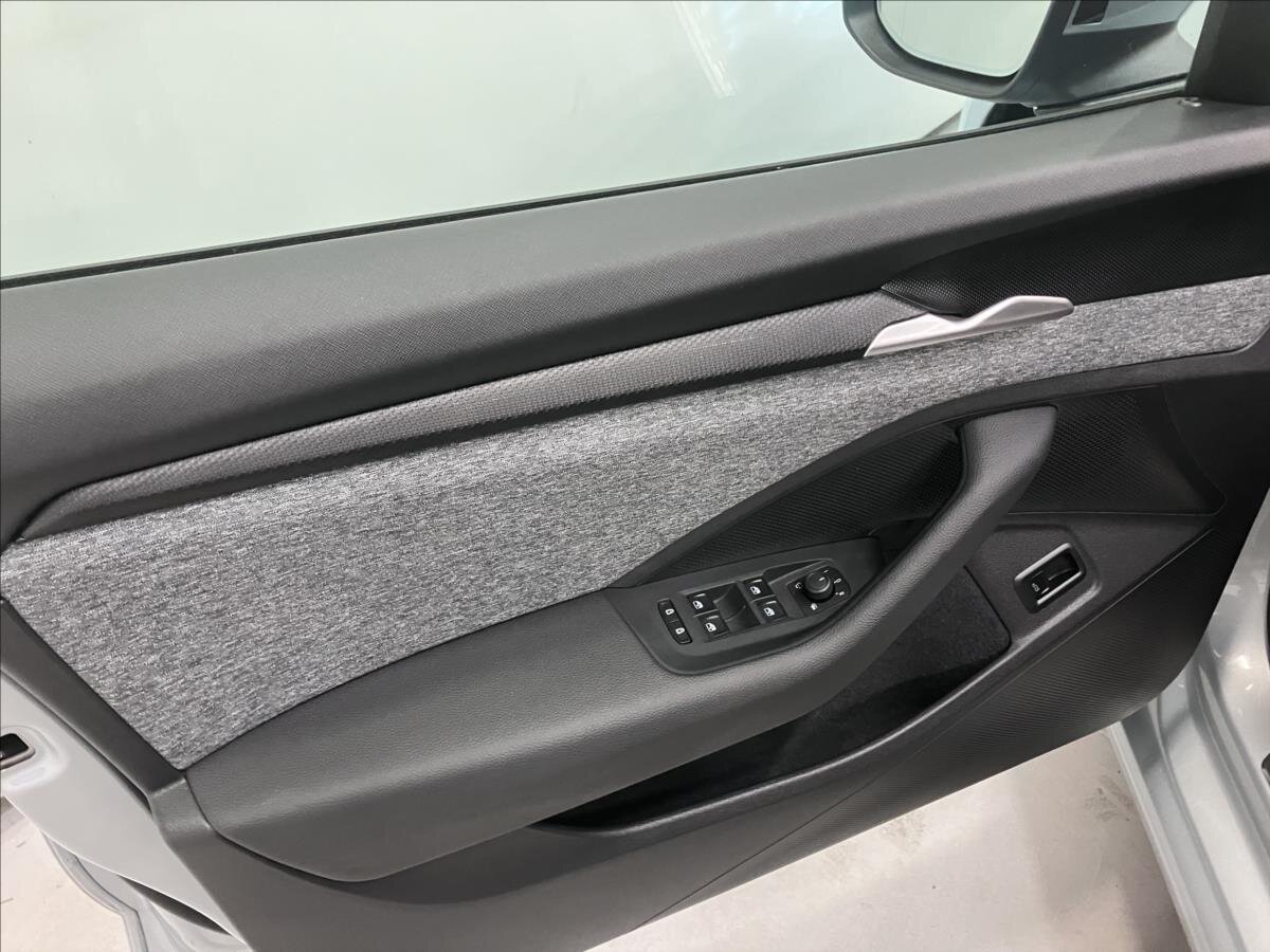 Škoda Superb Kombi 2,0 l 110 kw