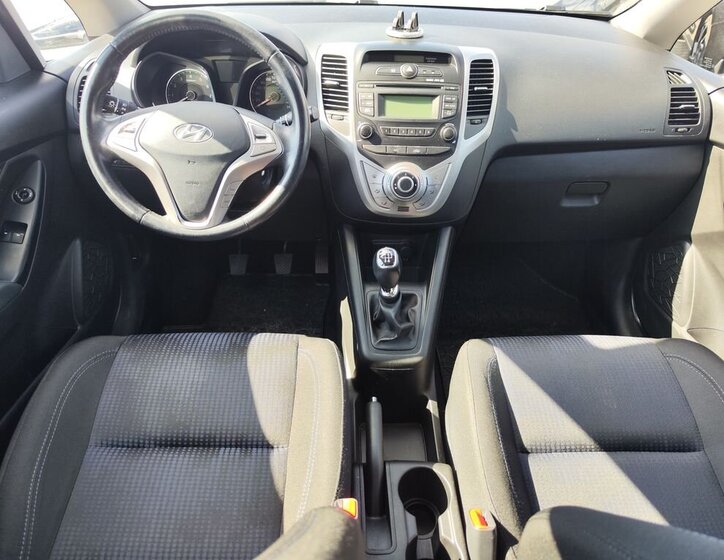 Hyundai ix20 MPV 1,4 l 66 kw