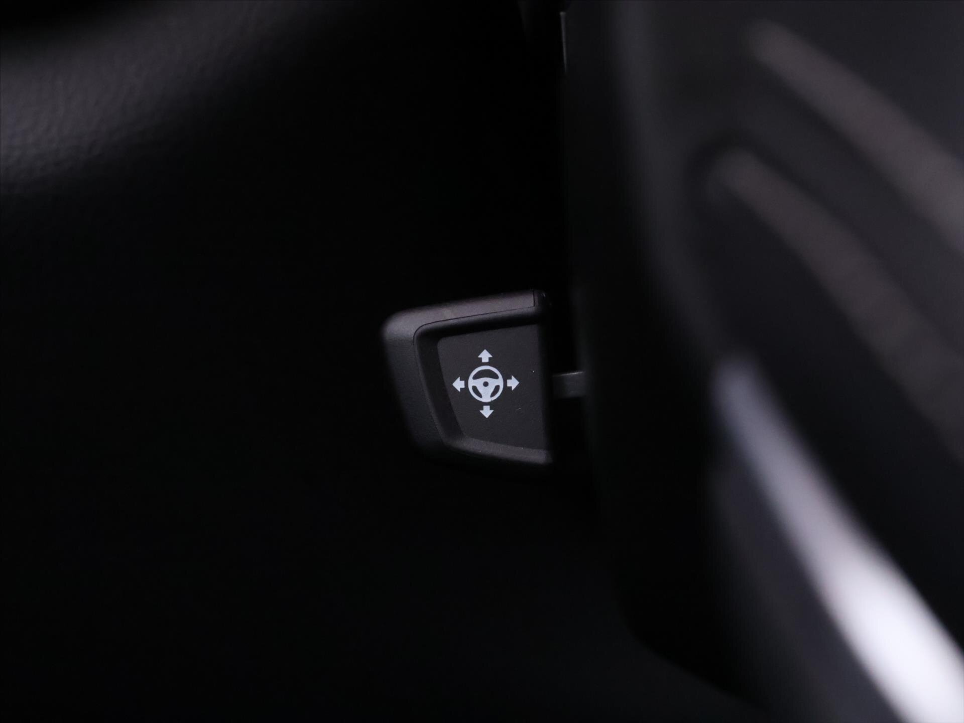 BMW X5 SUV 3,0 l 210 kw