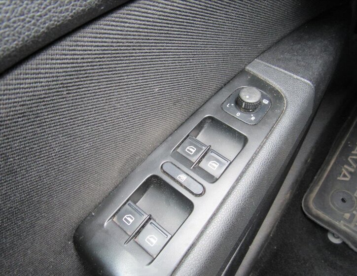 Škoda Superb Kombi 1,9 l 77 kw