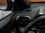 Toyota Yaris Hatchback 1,6 l 192 kw