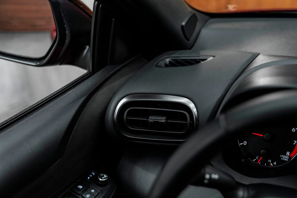 Toyota Yaris Hatchback 1,6 l 192 kw