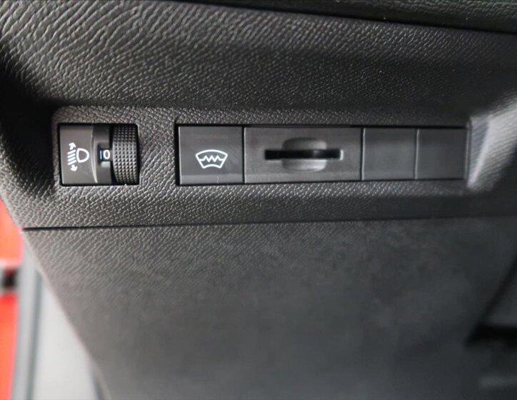 Peugeot 308 Kombi 1,2 l 96 kw