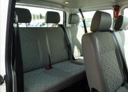 Volkswagen Transporter Kombi 2,0 l 62 kw