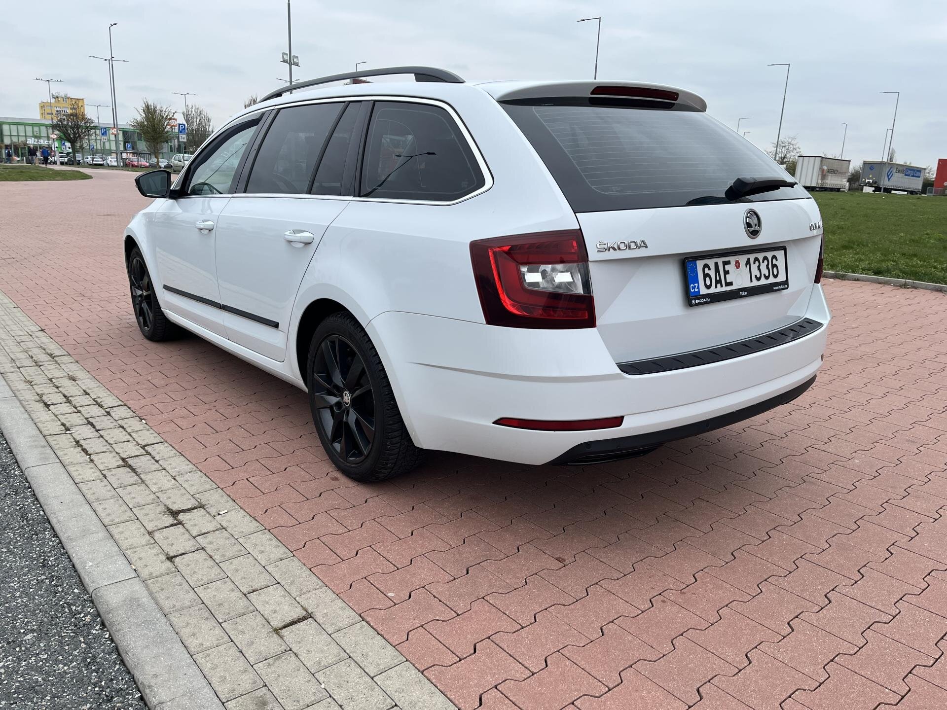 Škoda Octavia Kombi 1,6 l 85 kw