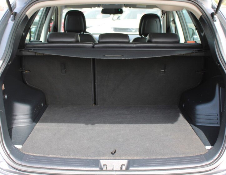 Hyundai ix35 SUV / Terénní 1,7 l 85 kw
