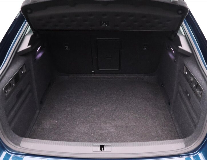 Škoda Superb Liftback 2,0 l 110 kw