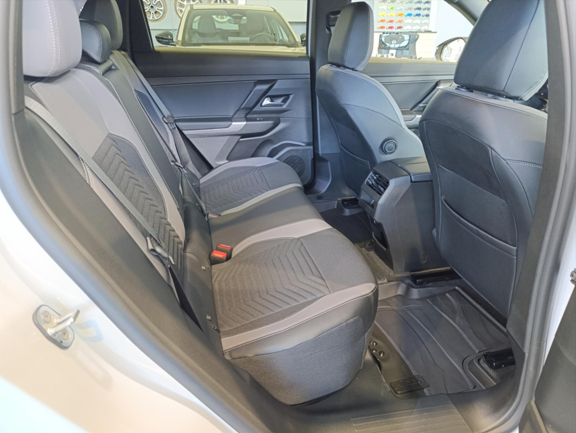 Jeep Compass SUV / Terénní 1,2 l 107 kw