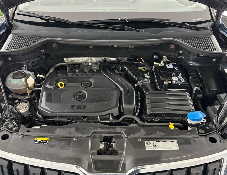 Škoda Karoq SUV / Terénní 1,5 l 110 kw