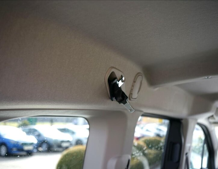 Citroën Berlingo MPV 1,5 l 96 kw