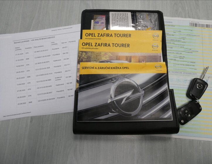 Opel Zafira MPV 2,0 l 121 kw