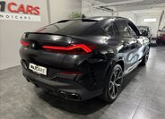 BMW X6 Sedan / Limuzína 3,0 l 250 kw