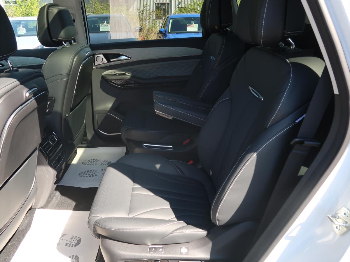 Dongfeng U-Tour MPV 1,5 l 130 kw