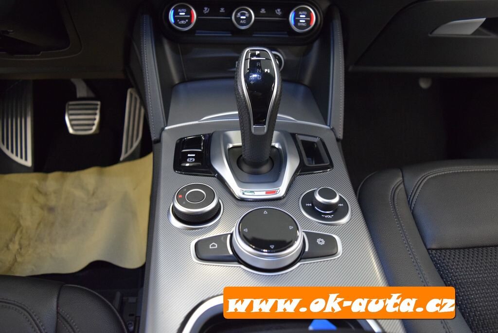 Alfa Romeo Stelvio SUV 2,1 l 140 kw