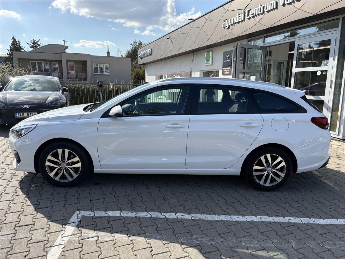 Hyundai i30 Kombi 1,4 l 103 kw