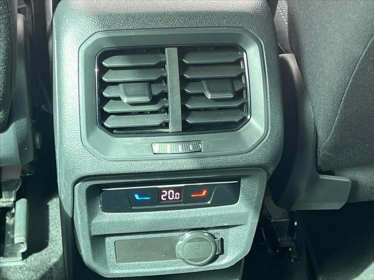 Volkswagen Tiguan SUV / Terénní 1,5 l 110 kw