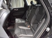 Volvo XC60 SUV / Terénní 2,0 l 184 kw