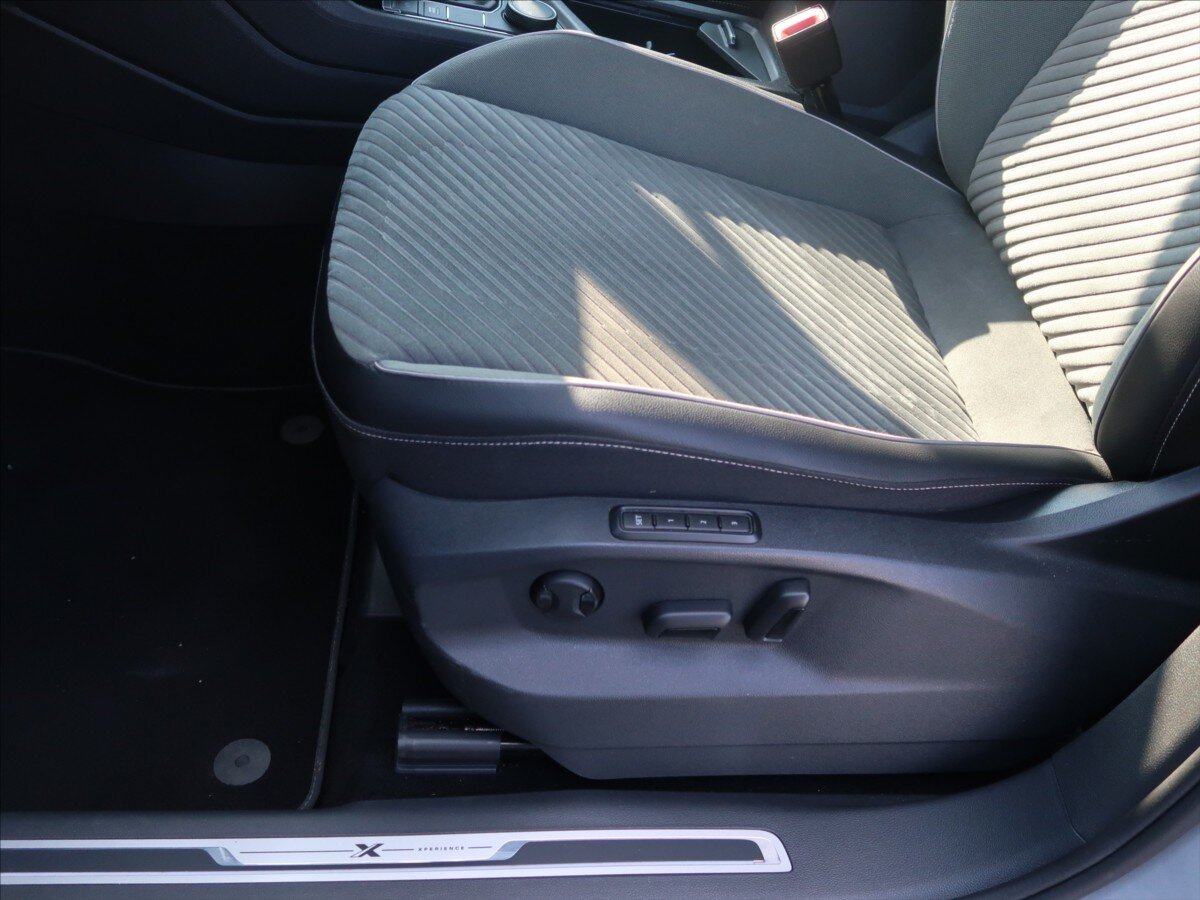 Seat Tarraco SUV / Terénní 2,0 l 110 kw