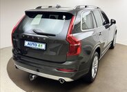 Volvo XC90 4