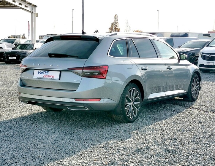 Škoda Superb 3