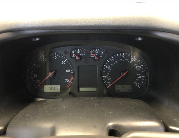 Volkswagen Caravelle 19