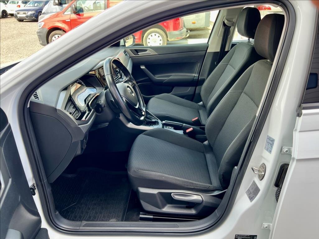 Volkswagen Polo Hatchback 999,0 70 kw