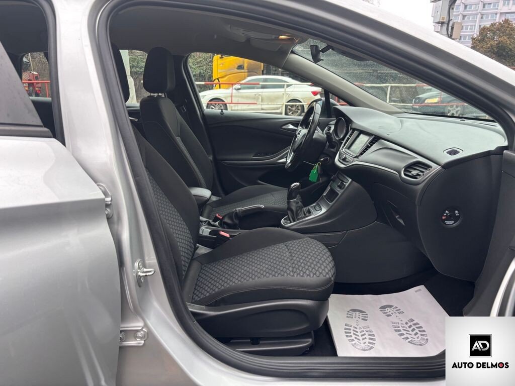 Opel Astra Kombi 1,5 l 90 kw