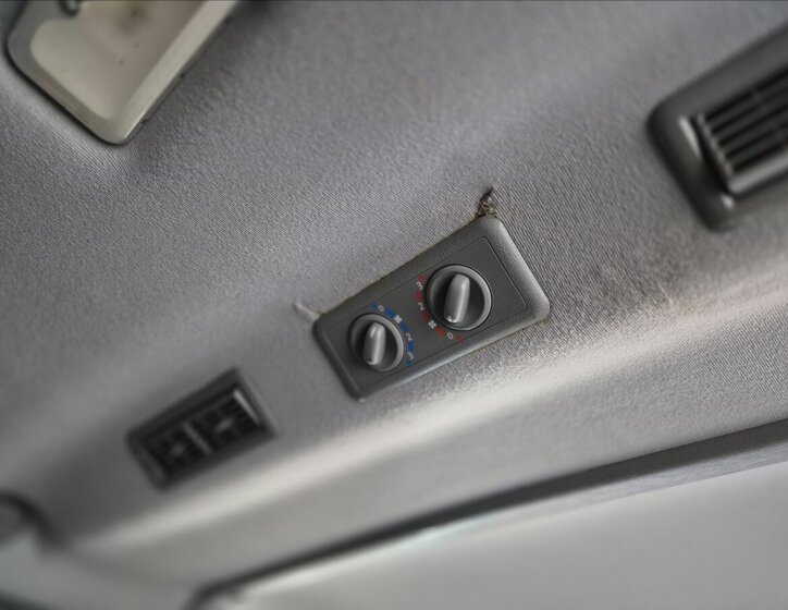 Opel Vivaro Kombi 2,5 l 107 kw