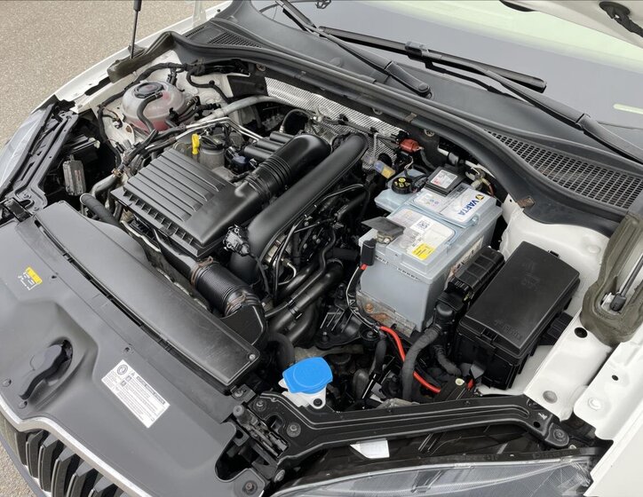 Škoda Superb Kombi 1,4 l 110 kw