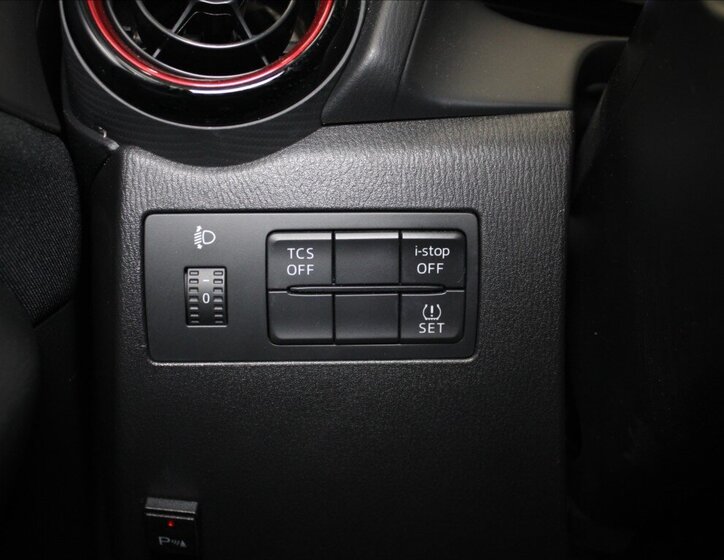 Mazda CX-3 SUV / Terénní 2,0 l 88 kw