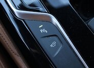 BMW Řada 5 Kombi 3,0 l 195 kw