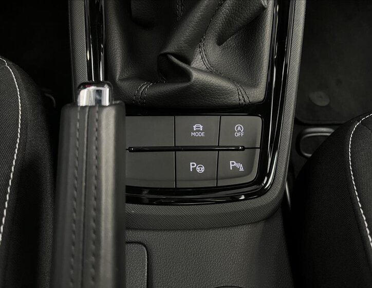 Škoda Kamiq SUV / Terénní 1,5 l 110 kw