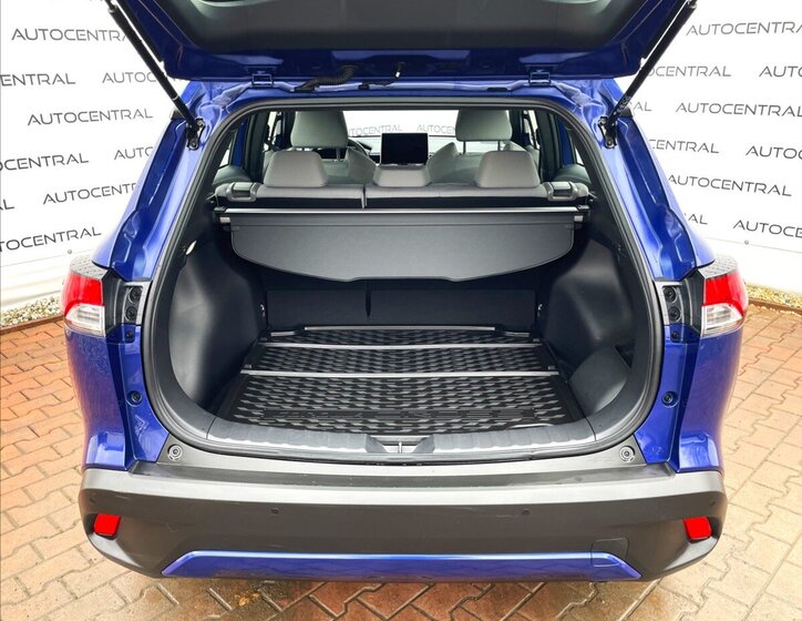 Toyota Corolla Cross SUV 2,0 l 112 kw