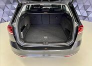 Volkswagen Passat 30