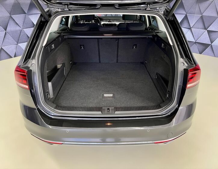 Volkswagen Passat 30