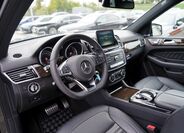 Mercedes-Benz GLS 27