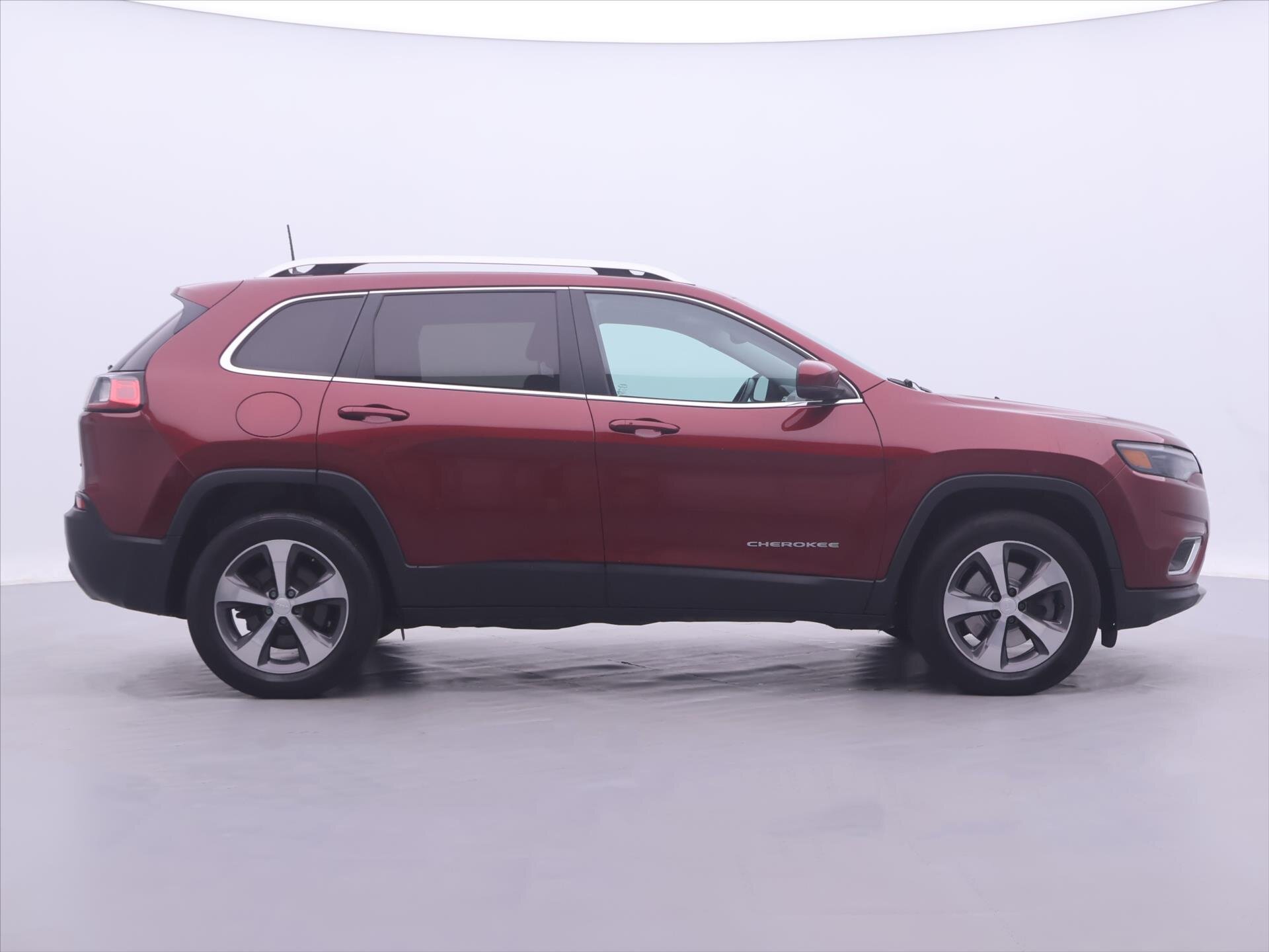 Jeep Cherokee SUV 3,2 l 200 kw
