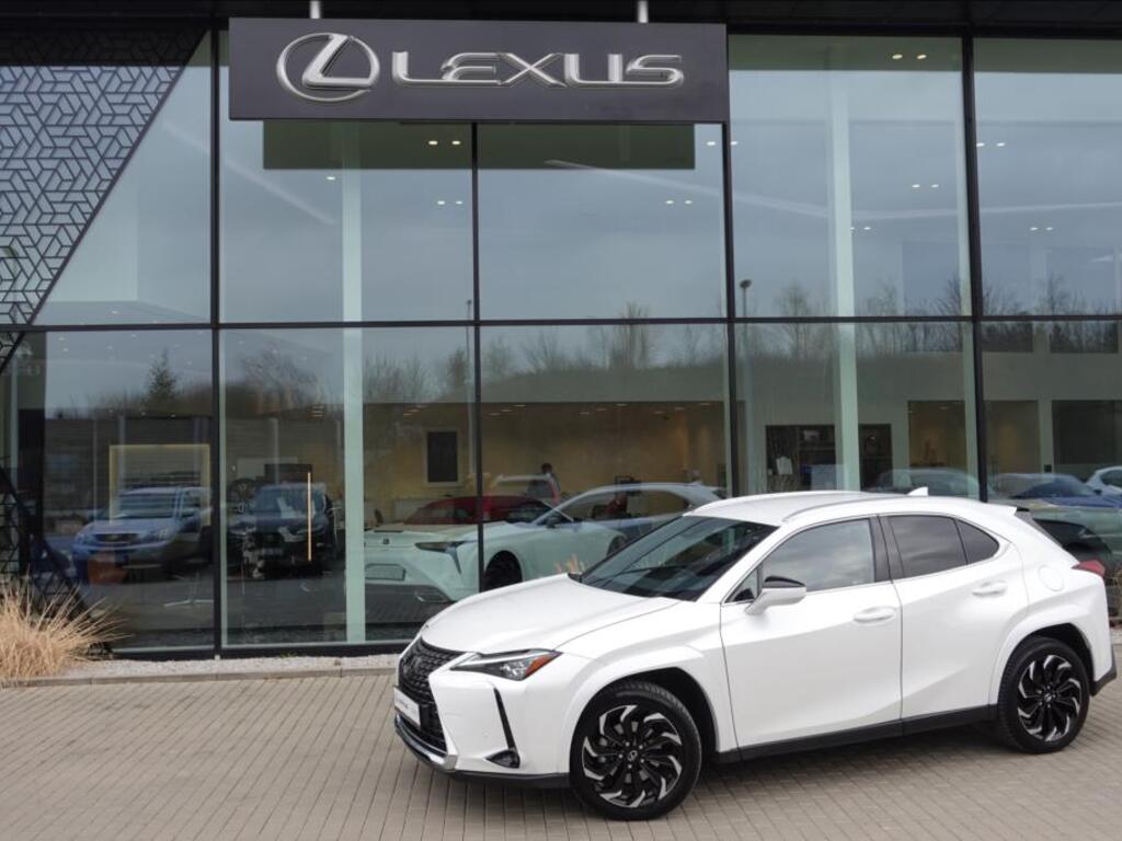 Lexus UX 250h