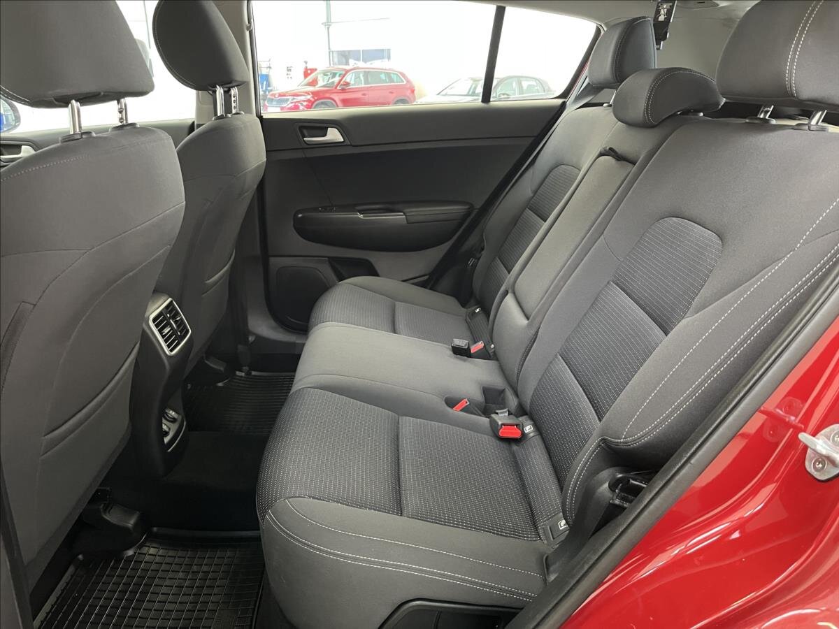KIA Sportage SUV / Terénní 2,0 l 100 kw