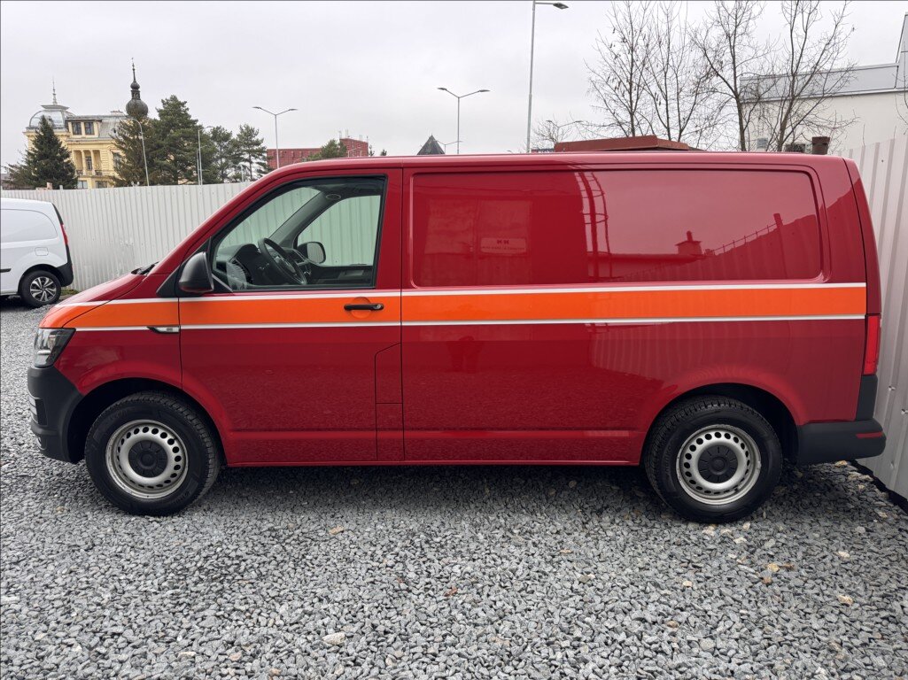 Volkswagen Transporter Skříň 2,0 l 110 kw