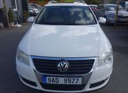 Volkswagen Passat 2