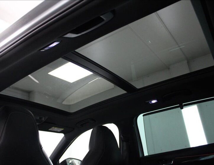 Škoda Superb Kombi 2,0 l 110 kw