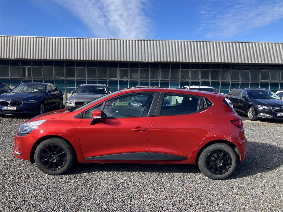 Renault Clio Hatchback 898,0 56 kw