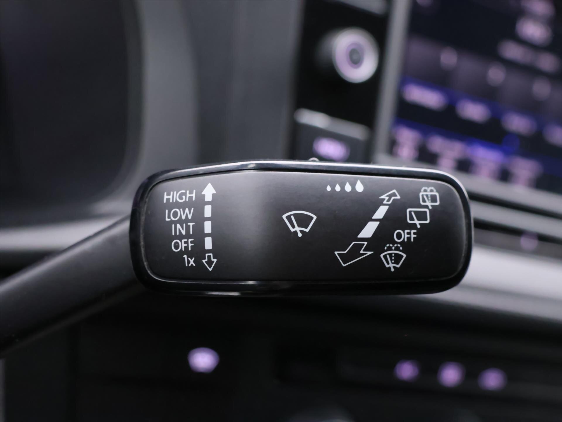 Volkswagen Transporter Kombi 2,0 l 110 kw